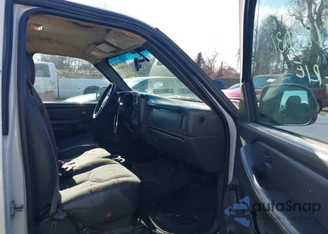 2007 Chevrolet Silverado 1500 Classic Work Truck z USA, uszkodzony, nr VIN 1GCEC14X07Z176725